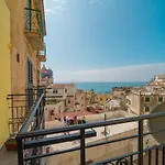 Ada's House